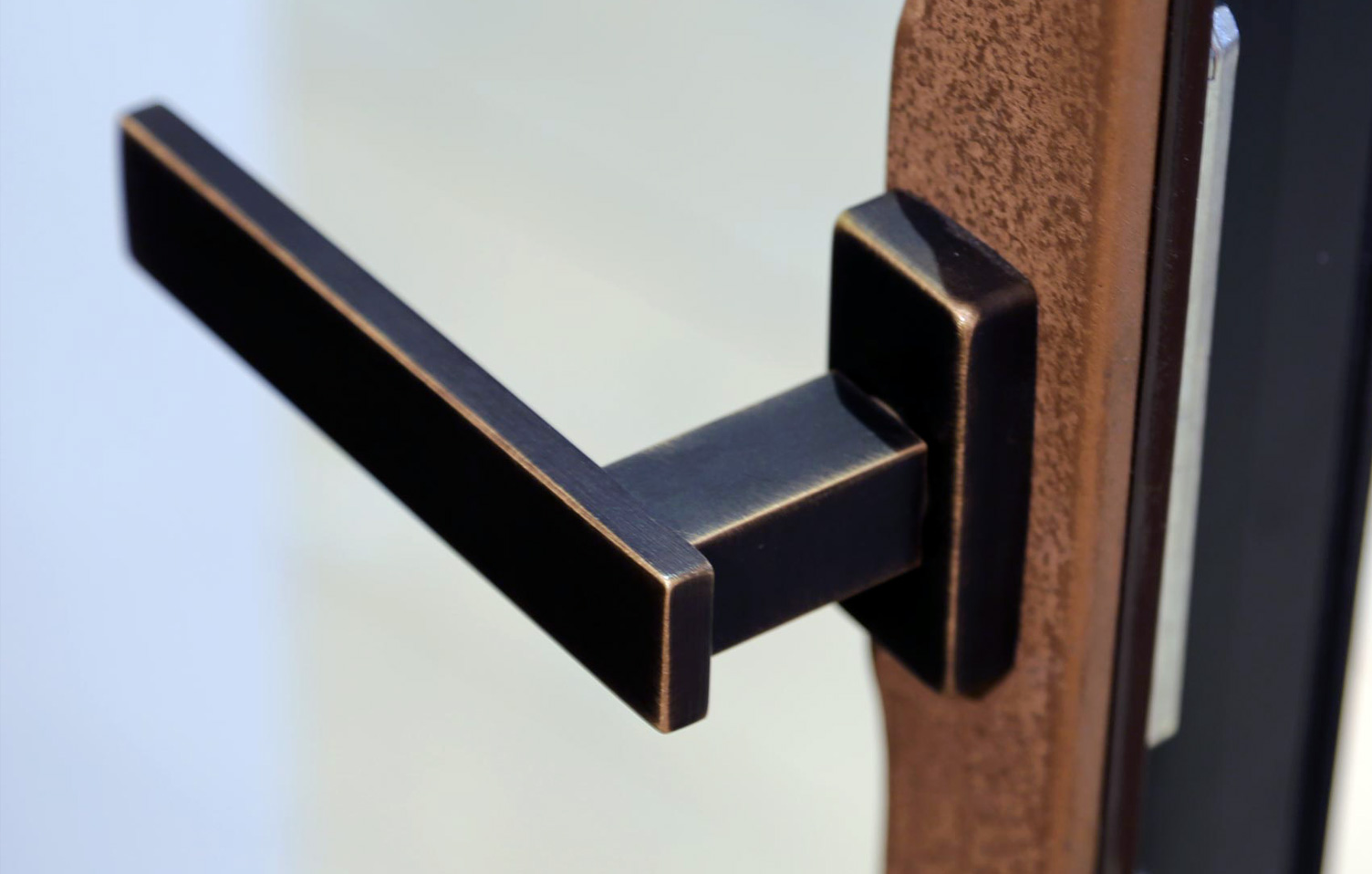 Maniglie per serramenti, Linea Vittoria