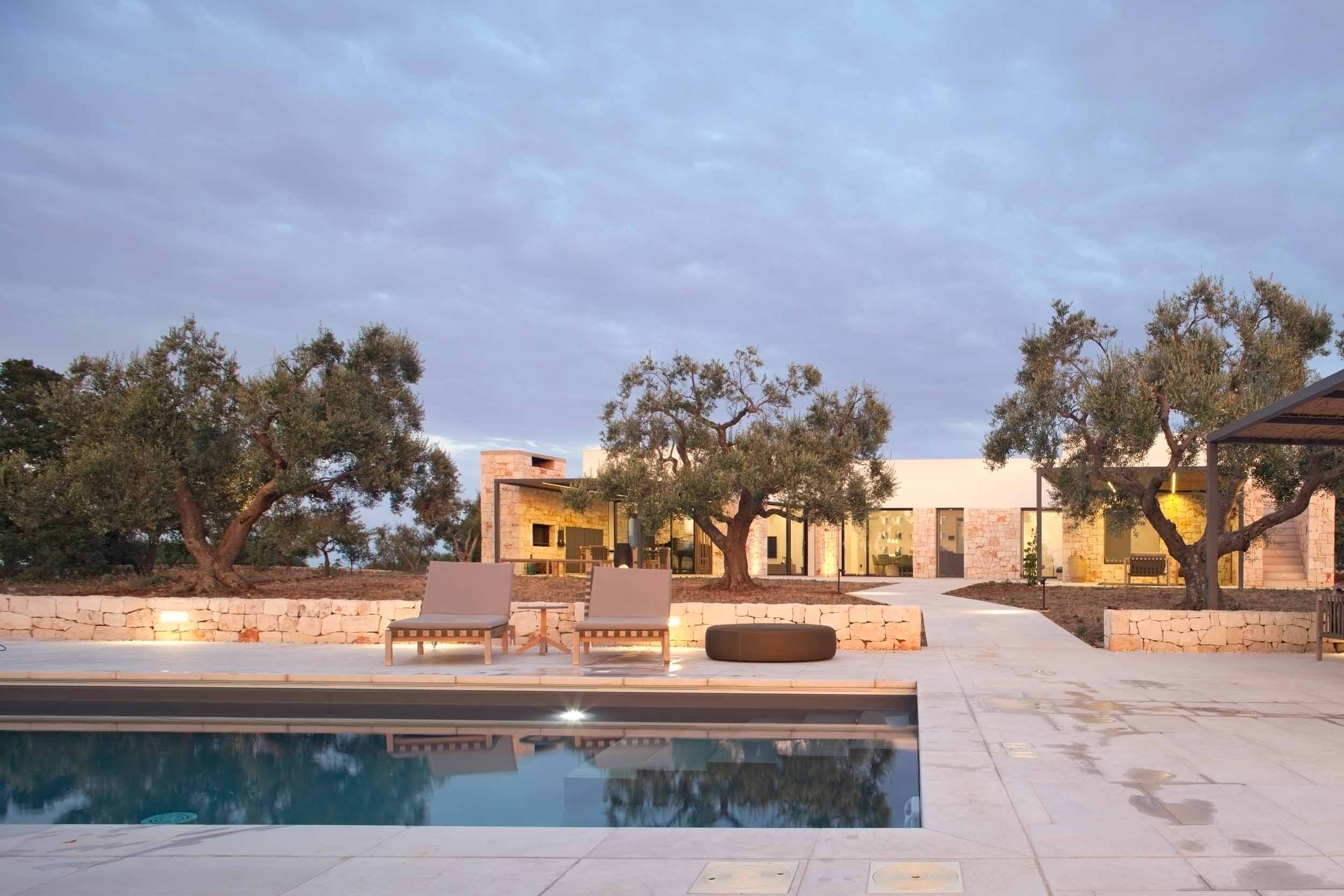 villa-ostuni-façade-général-carminati