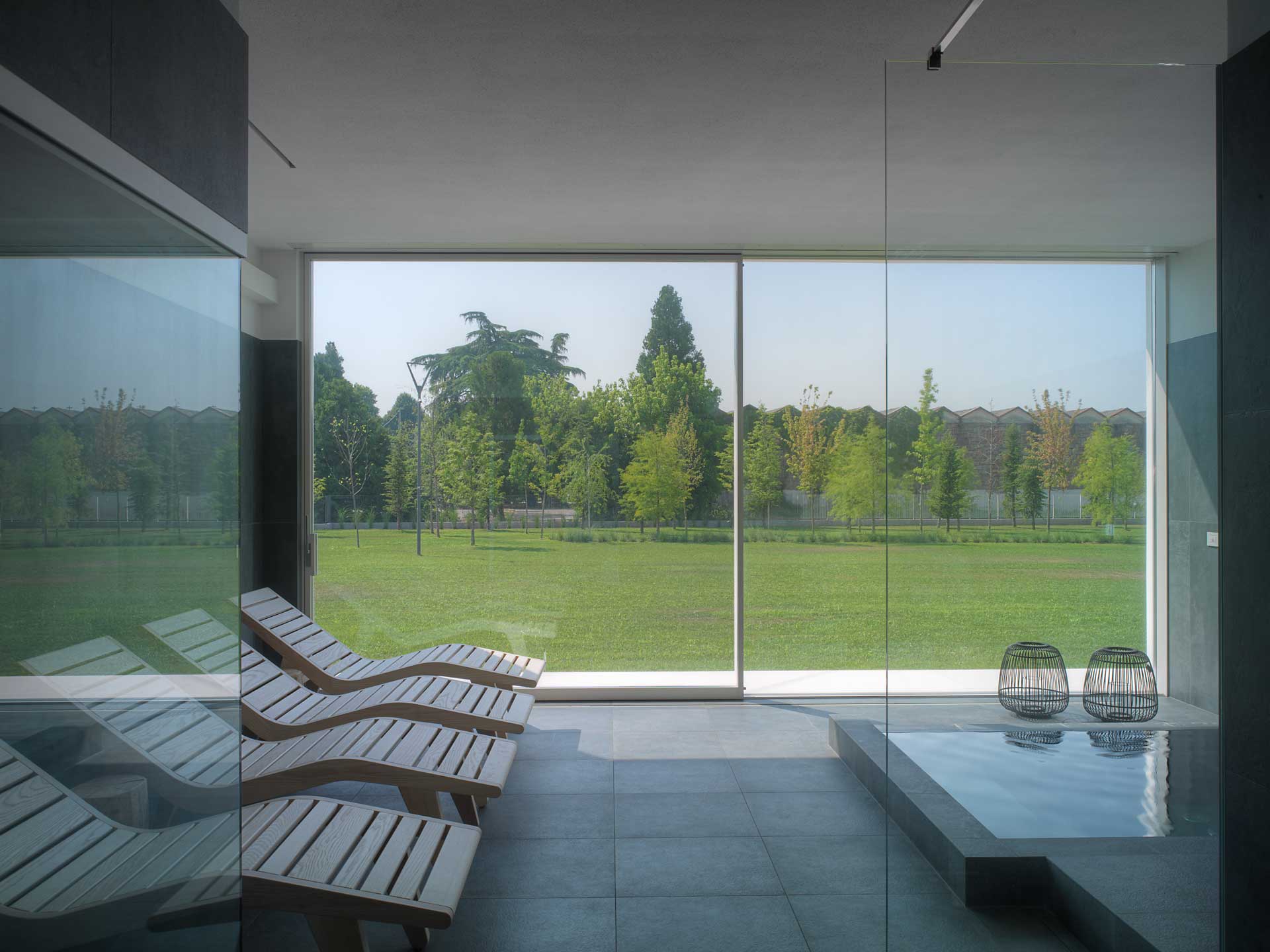 Alzante scorrevole Skyline Modern in abete laccato bianco