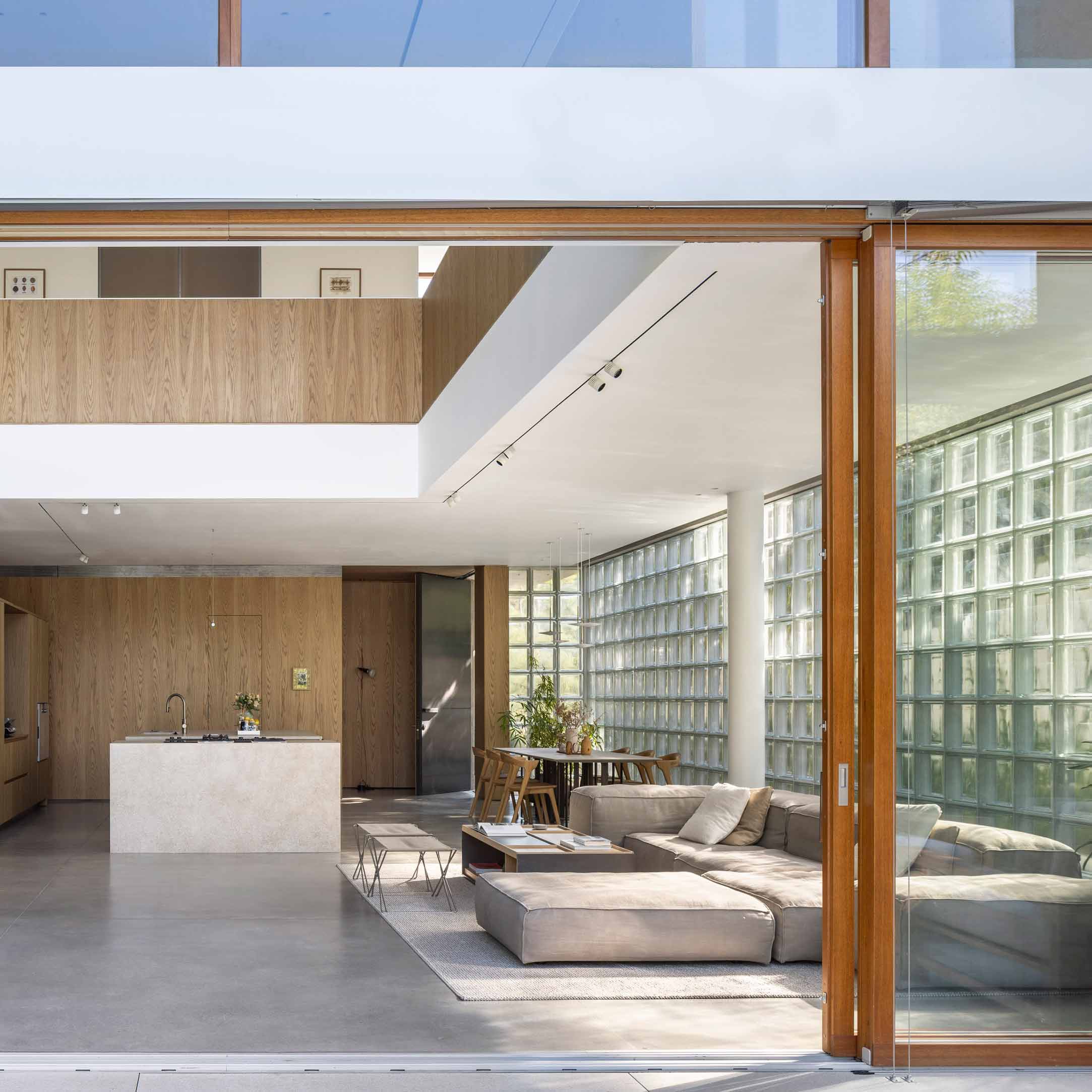 Alzante scorrevole HW80SL in red grandis naturale