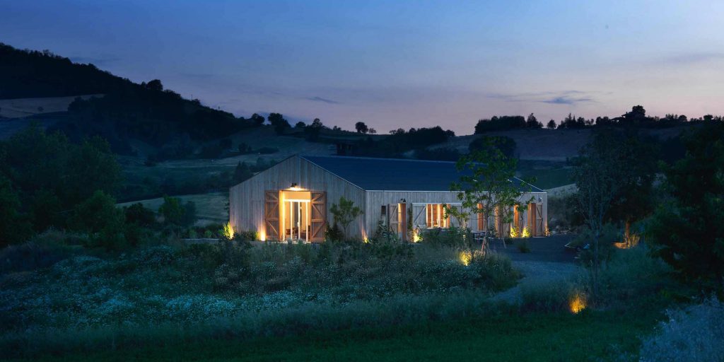 Vista al tramonto di Villa Piacenza