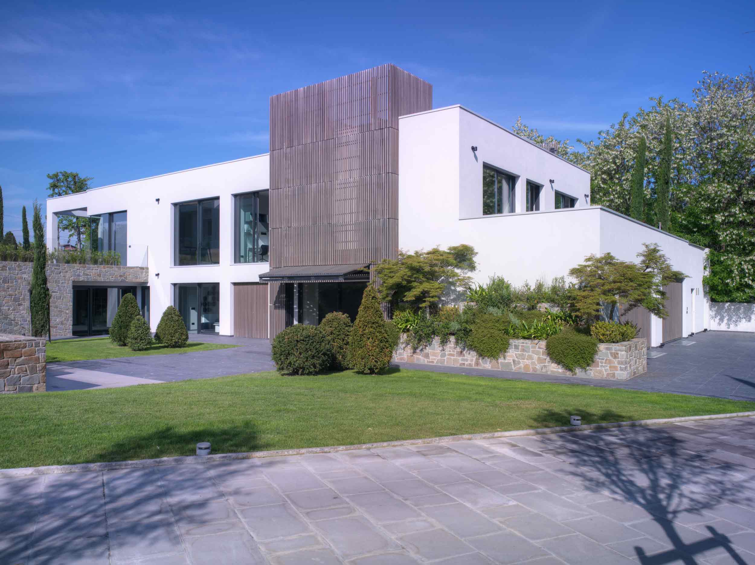 villa-arezzo-externe-carminati