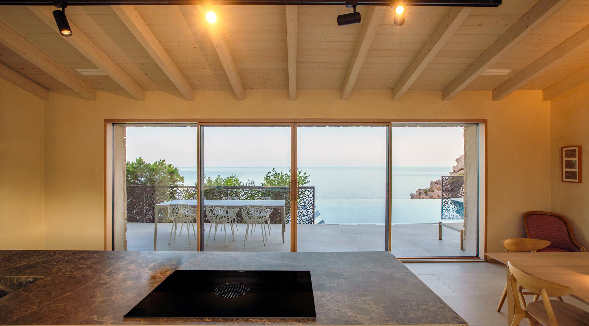 Alzante scorrevole in legno-alluminio Skyline Minimal Frames