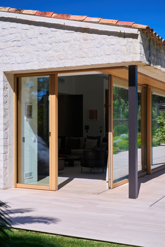 Skyline Drive motorized lift and slide door with fully opening corner