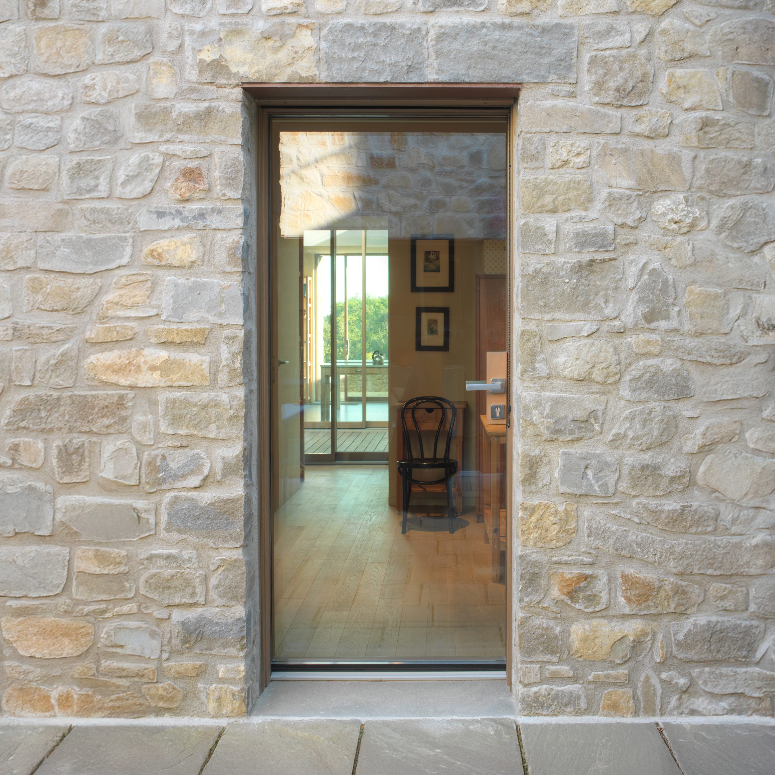 Skyline Entrance Door Vitrum